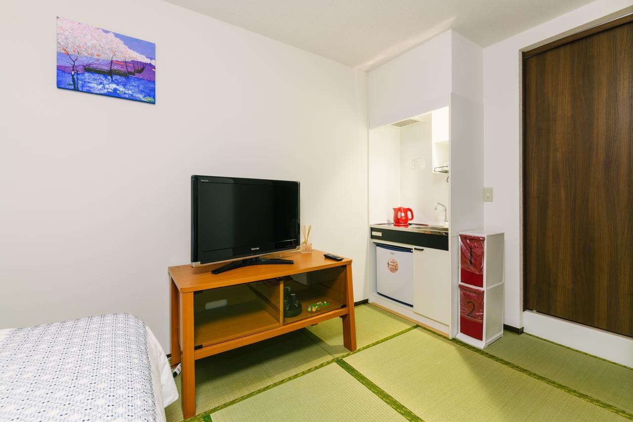 Guest House Chiharu Fukuoka  Exteriör bild